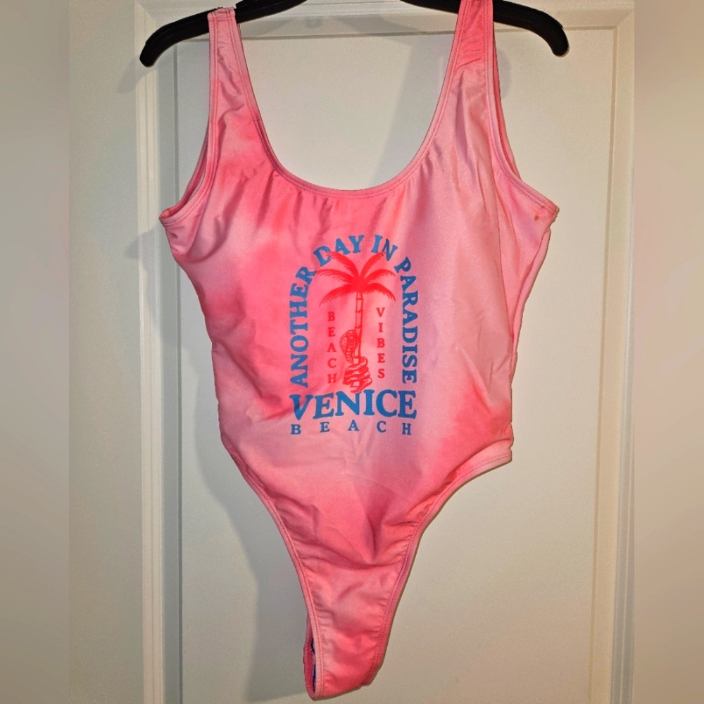 Another Day In Paradise Pink 🩱 Bathing Suit "Venice Beach" NWT.. 🔥